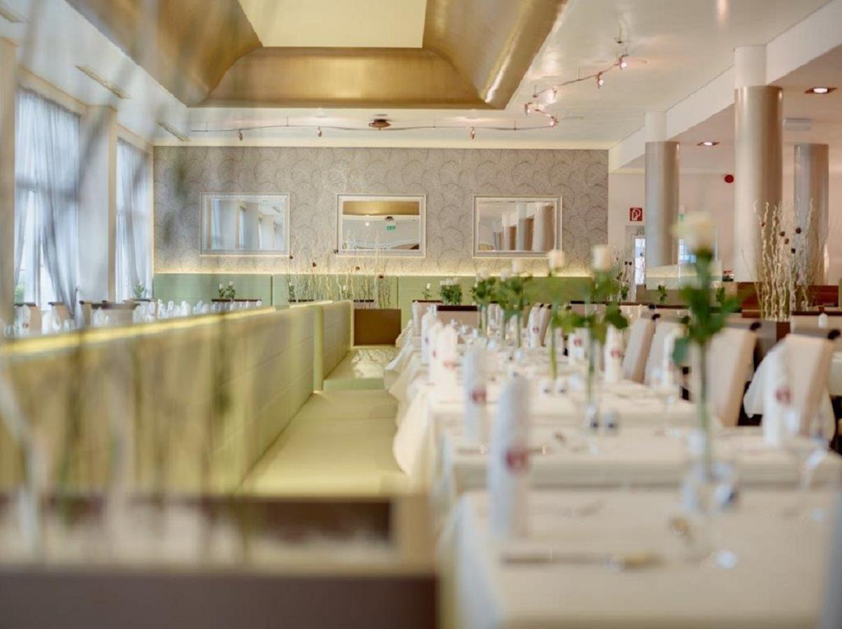 Kurhotel Pyramide Bad Windsheim Luaran gambar
